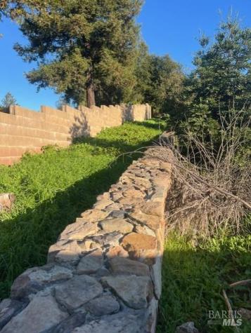 2005 Bracken Court Santa Rosa CA 95403
