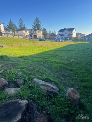 2005 Bracken Court Santa Rosa CA 95403