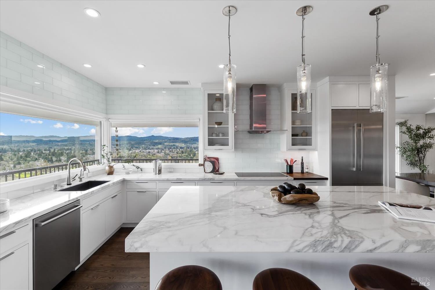 620 Coghlan Road Healdsburg CA 95448