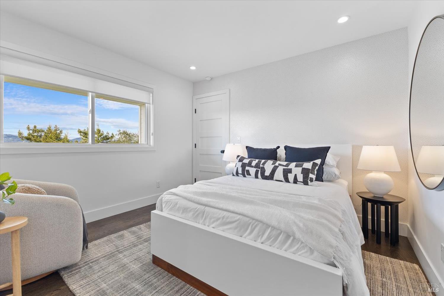 620 Coghlan Road Healdsburg CA 95448