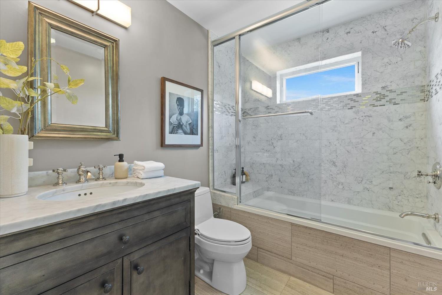 620 Coghlan Road Healdsburg CA 95448