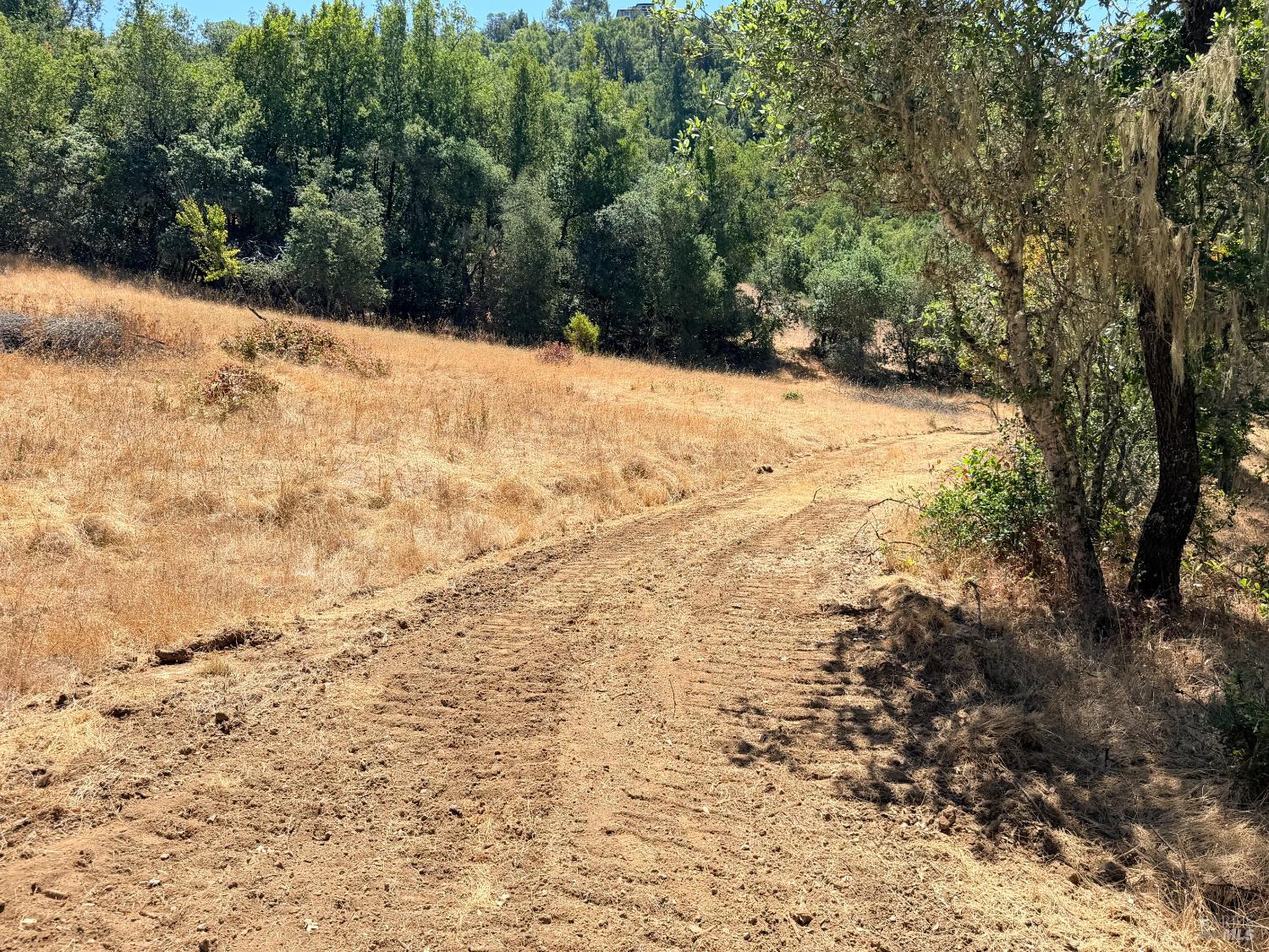 2119 Rio Lindo Avenue Healdsburg CA 95448