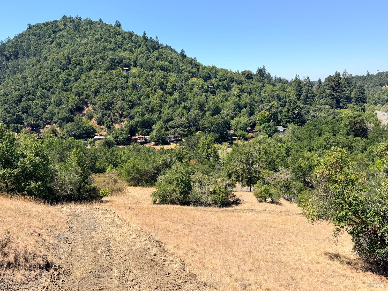 2119 Rio Lindo Avenue Healdsburg CA 95448