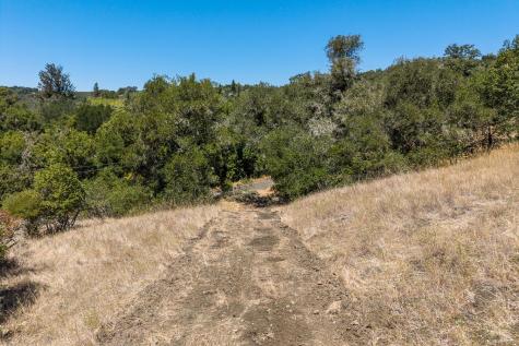 2119 Rio Lindo Avenue Healdsburg CA 95448