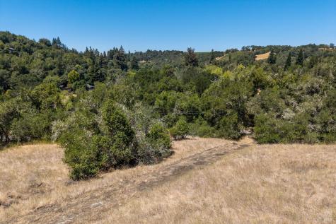 2119 Rio Lindo Avenue Healdsburg CA 95448