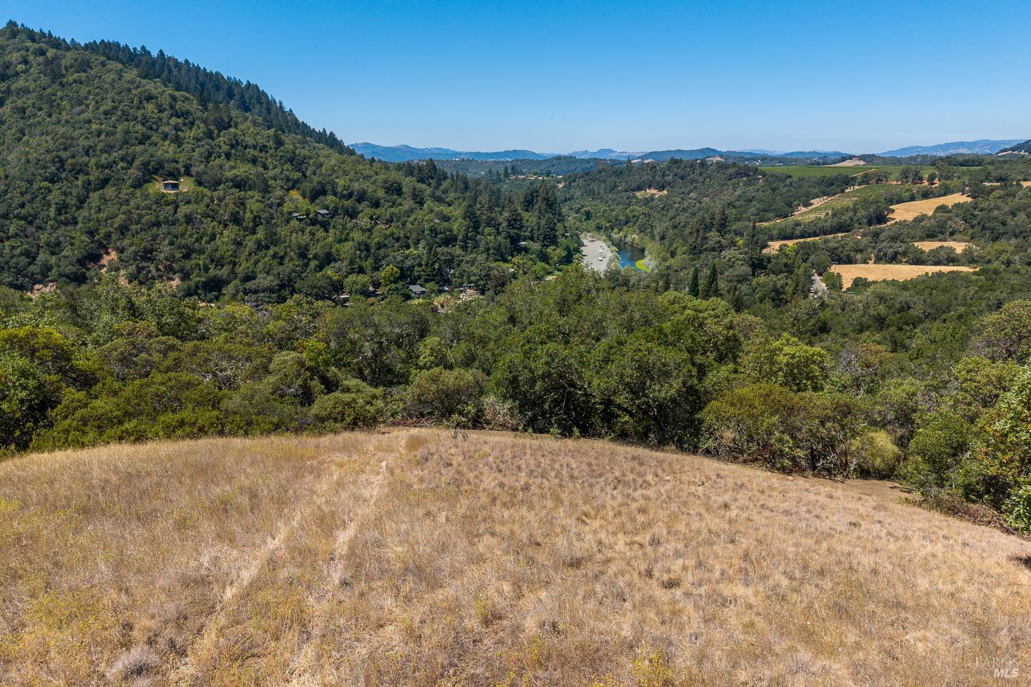 2119 Rio Lindo Avenue Healdsburg CA 95448