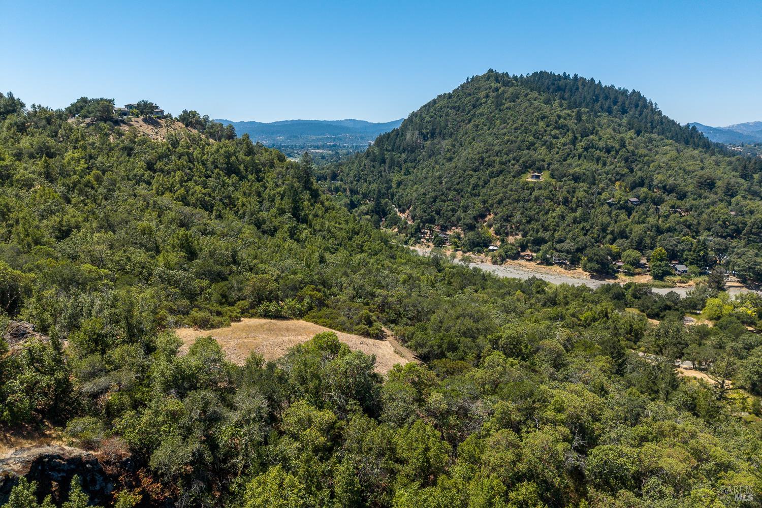 2119 Rio Lindo Avenue Healdsburg CA 95448