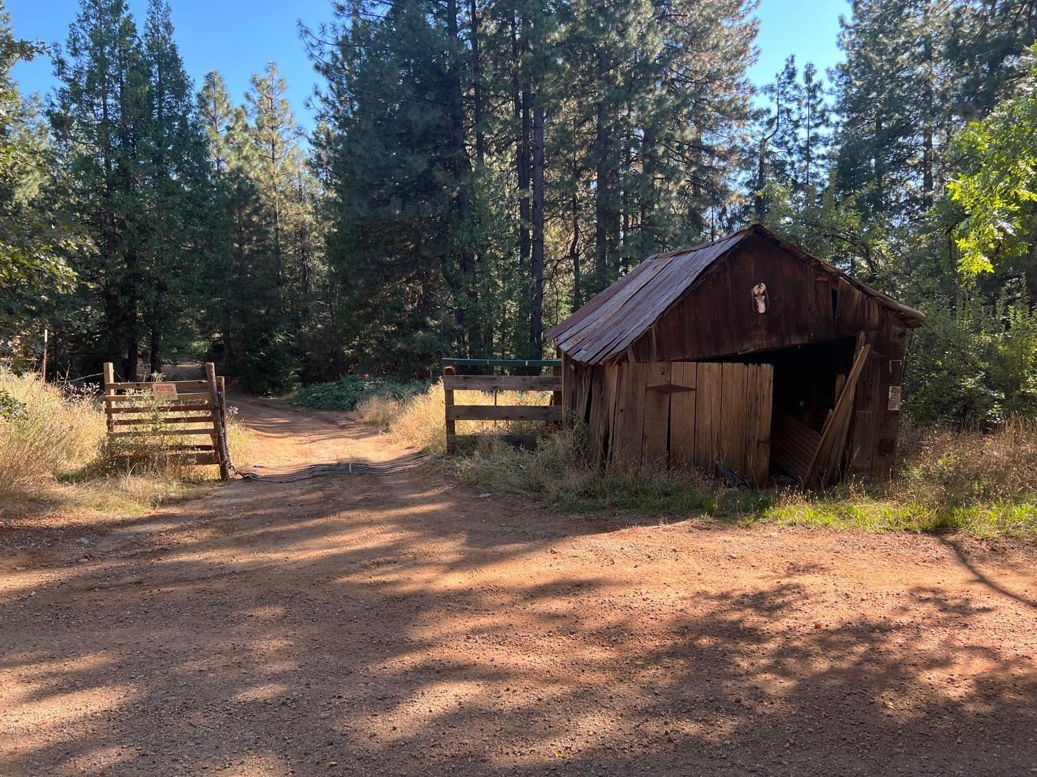 17506 Lowell Hill Road Grass Valley CA 95945