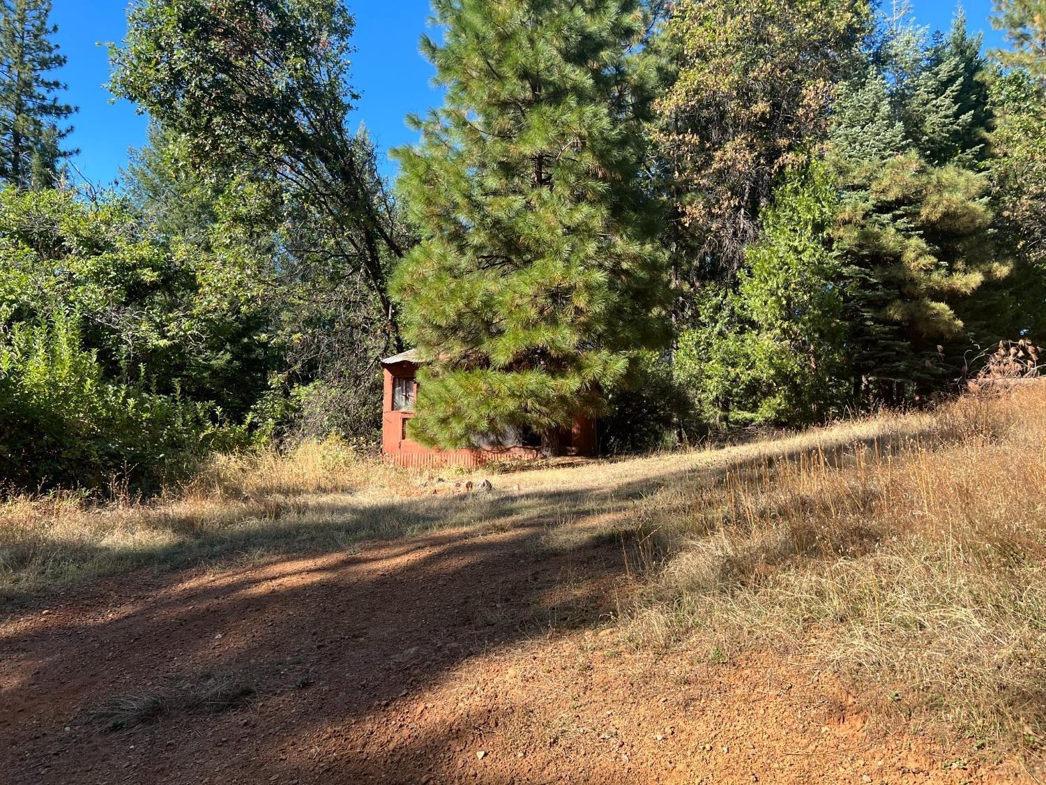17506 Lowell Hill Road Grass Valley CA 95945