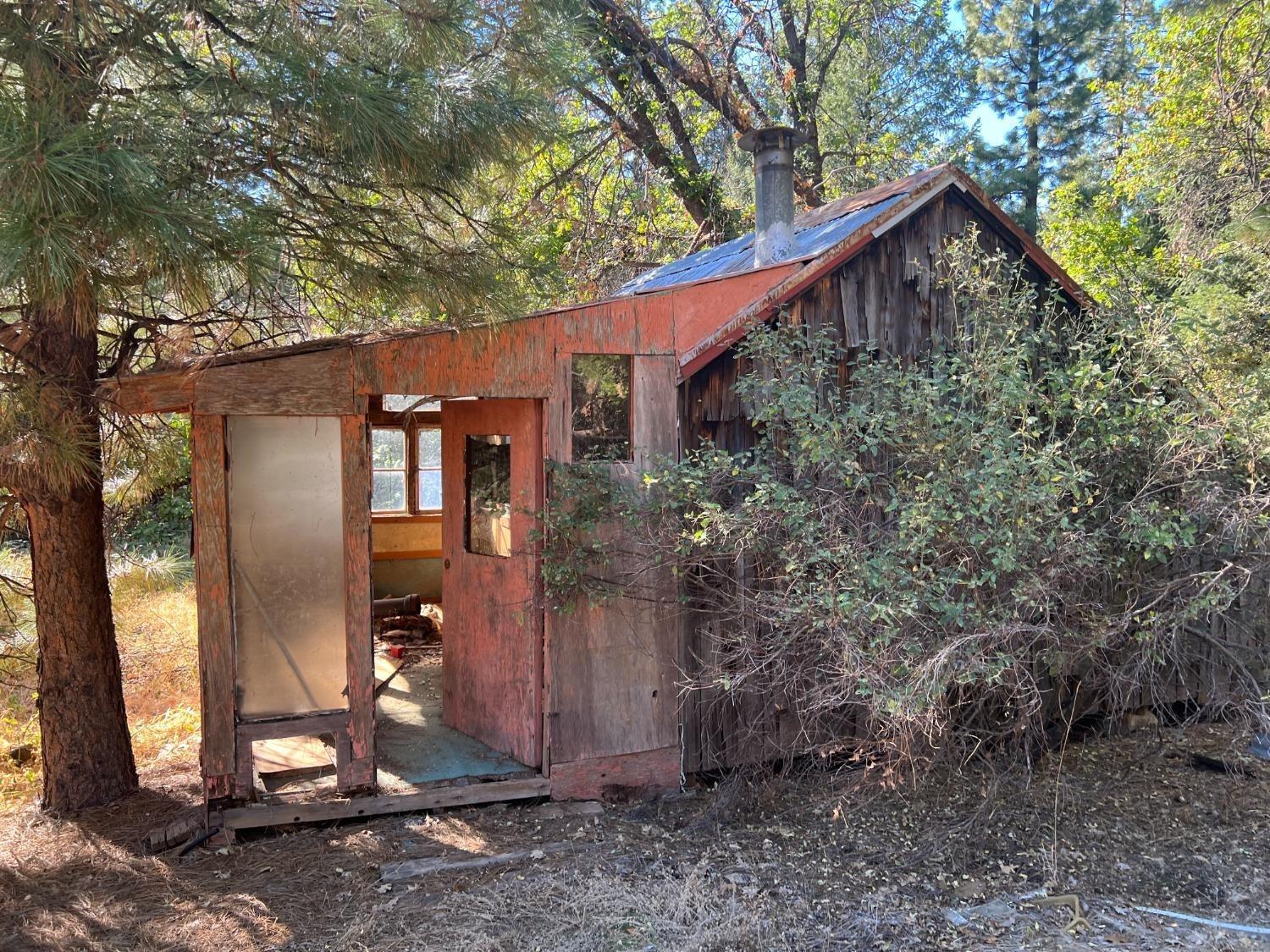 17506 Lowell Hill Road Grass Valley CA 95945