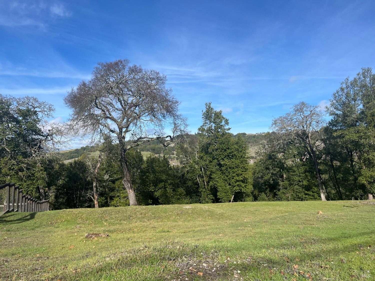 6057 Hyland Way Penngrove CA 94951