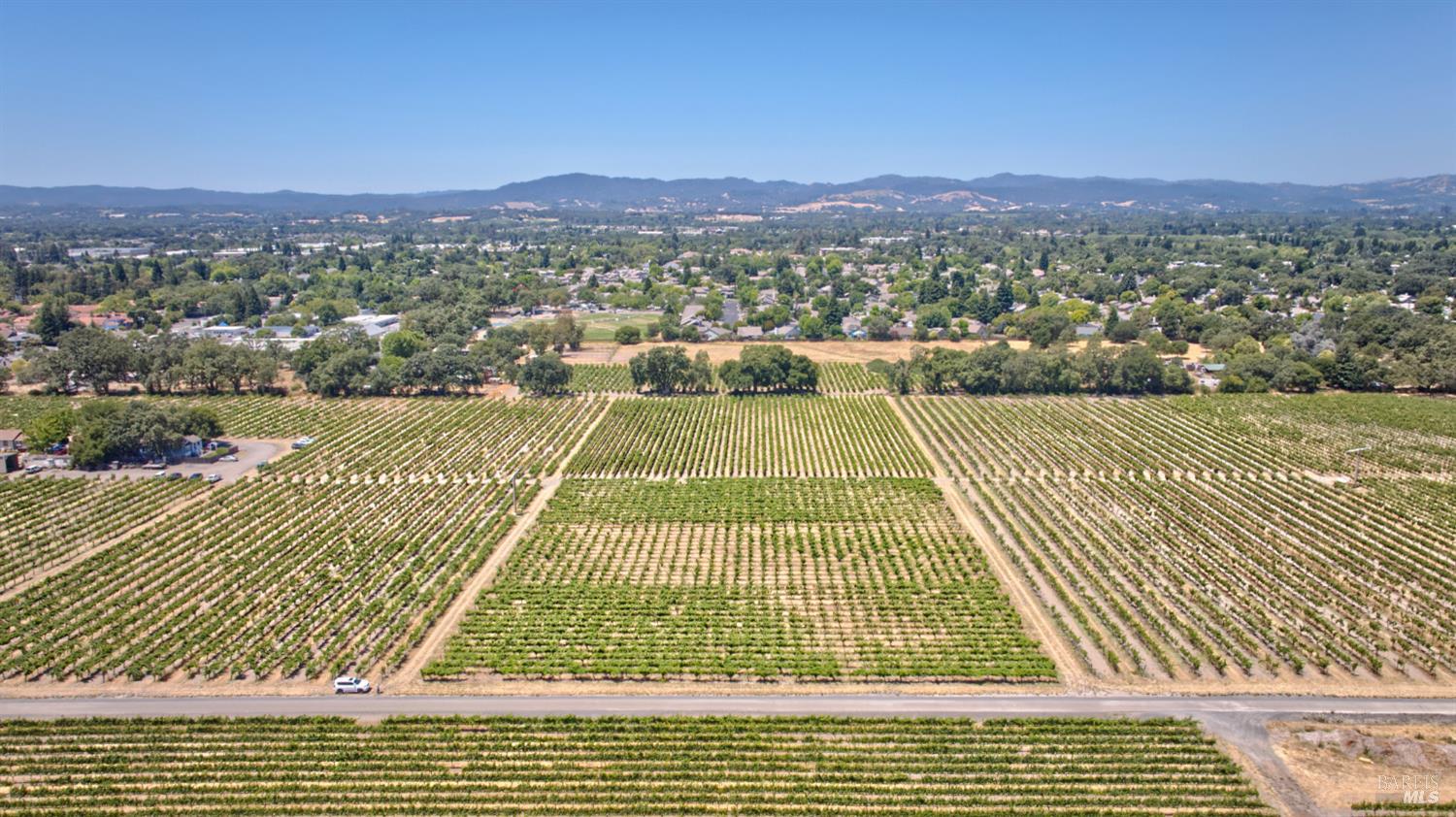 179 Pleasant Avenue Windsor CA 95403