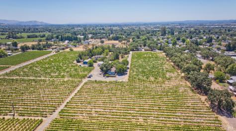 179 Pleasant Avenue Windsor CA 95403