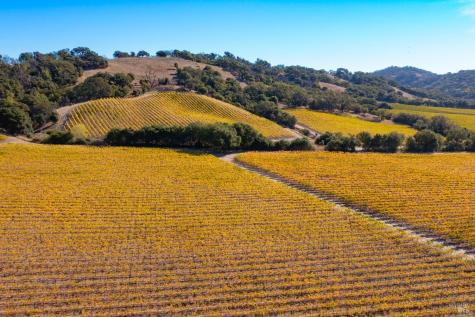 1276 Jensen Lane Windsor CA 95492