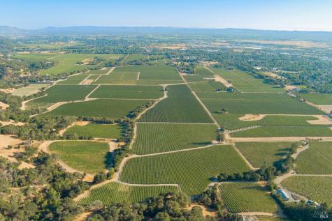 1276 Jensen Lane Windsor CA 95492