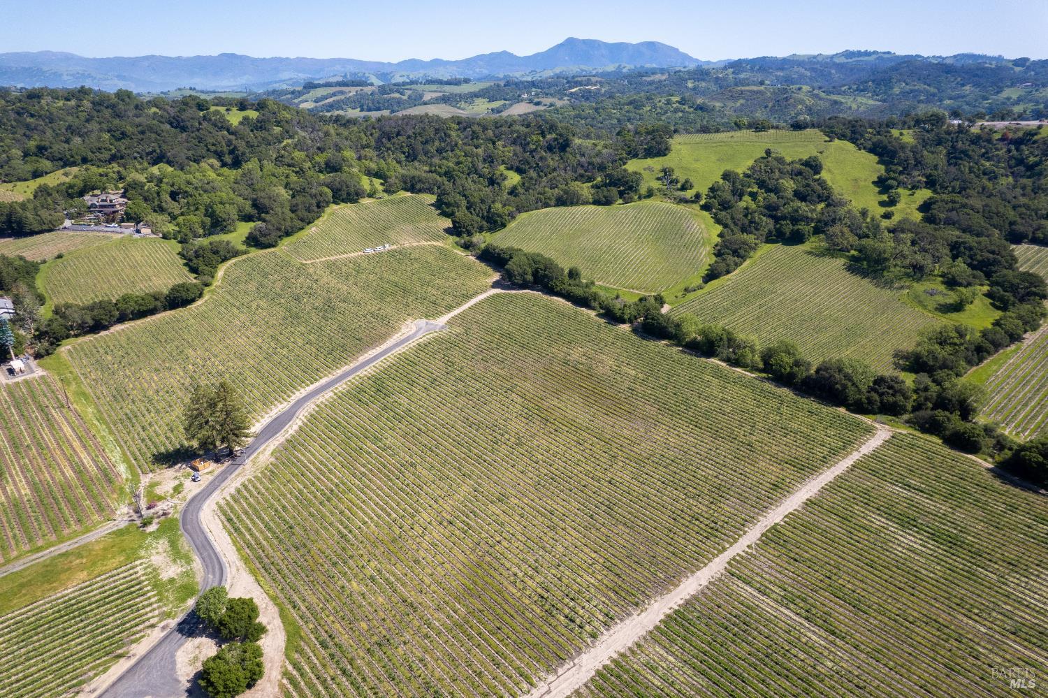 1276 Jensen Lane Windsor CA 95492