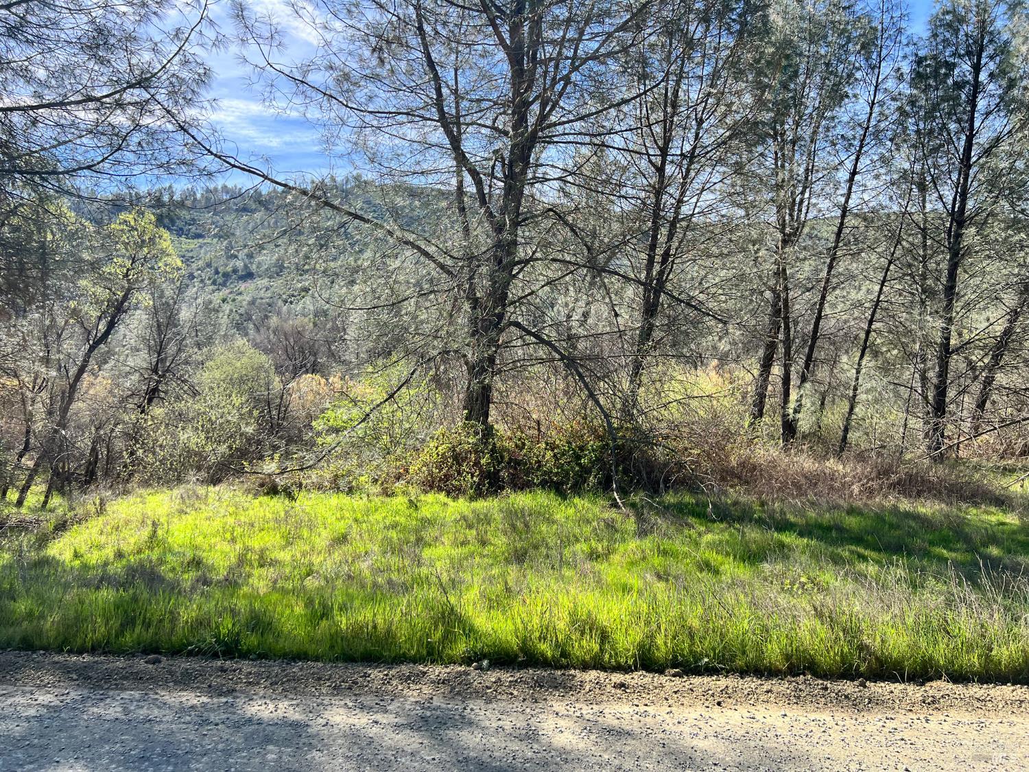 2286 New Long Valley Road Clearlake Oaks CA 95423