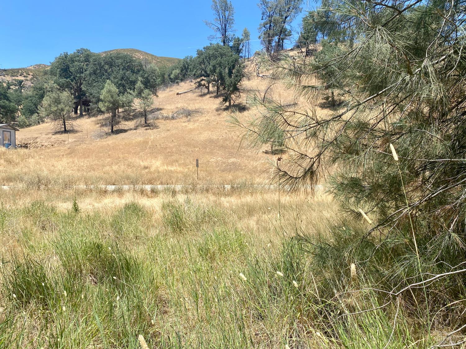 2286 New Long Valley Road Clearlake Oaks CA 95423