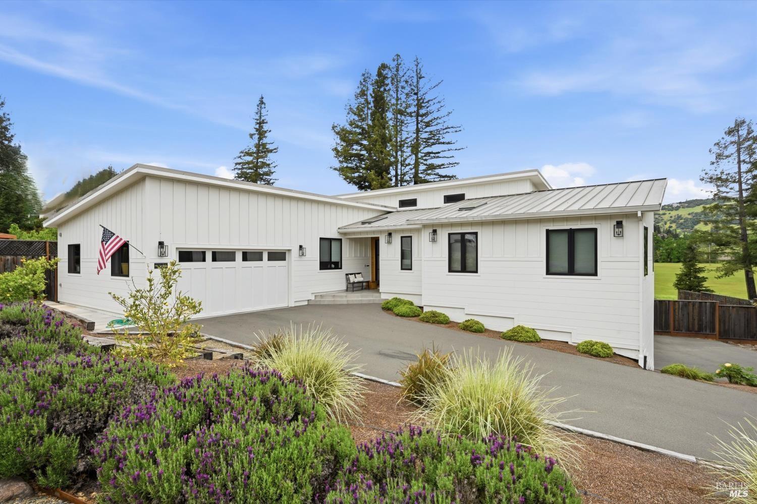 3577 Deer Trail Road Santa Rosa CA 95404
