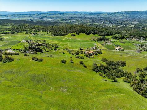 4500 Lovall Valley Loop Road Sonoma CA 95476