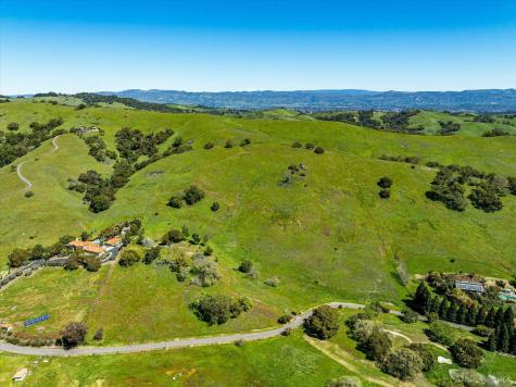 4500 Lovall Valley Loop Road Sonoma CA 95476