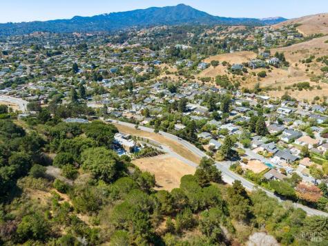 1 Trestle Glen Circle Tiburon CA 94920