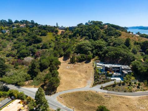 1 Trestle Glen Circle Tiburon CA 94920