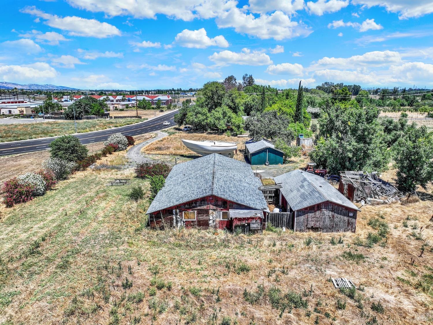 5070 Walnut Road Vacaville CA 95687