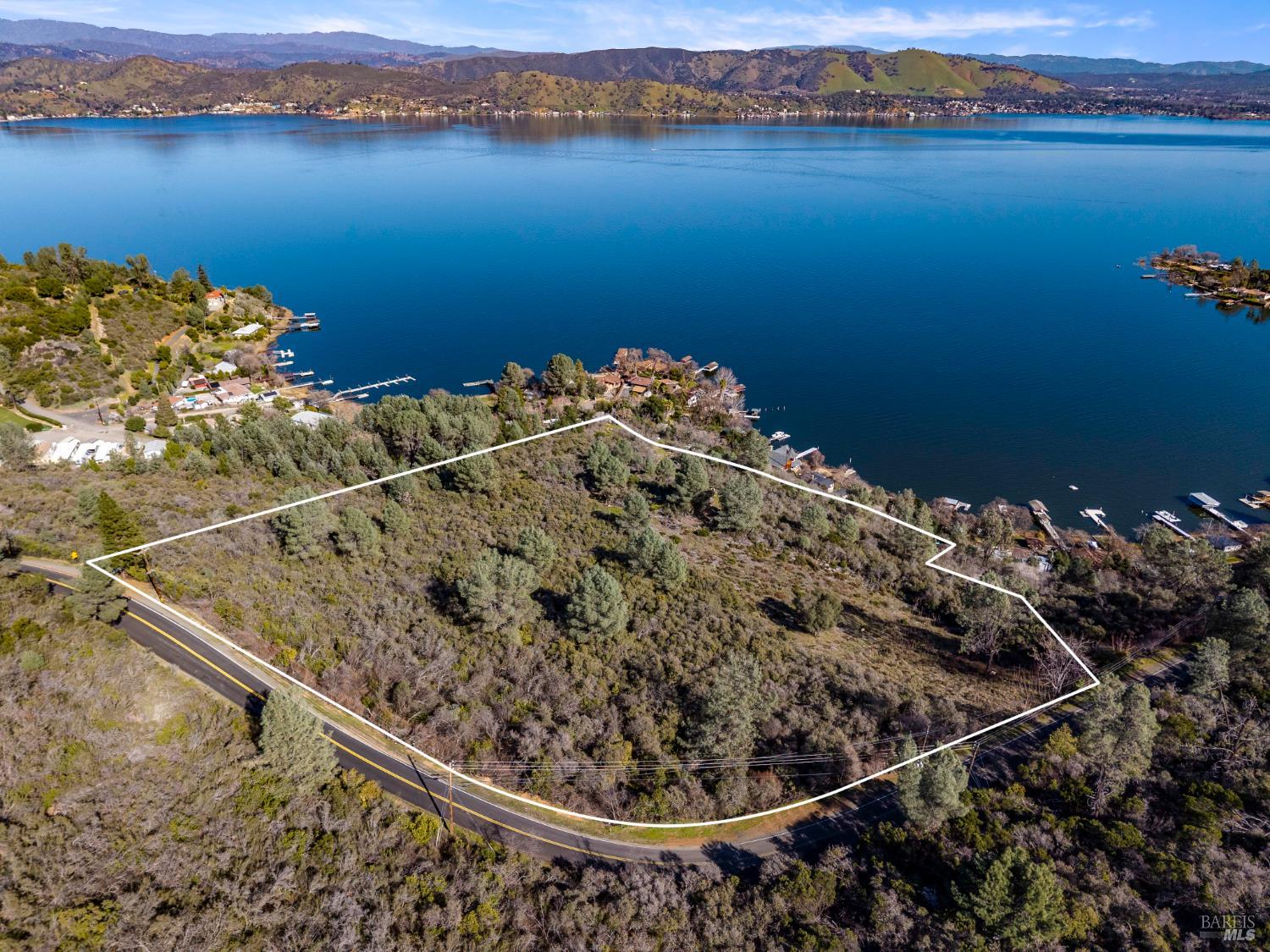 11390 Point Lakeview Road Kelseyville CA 95451