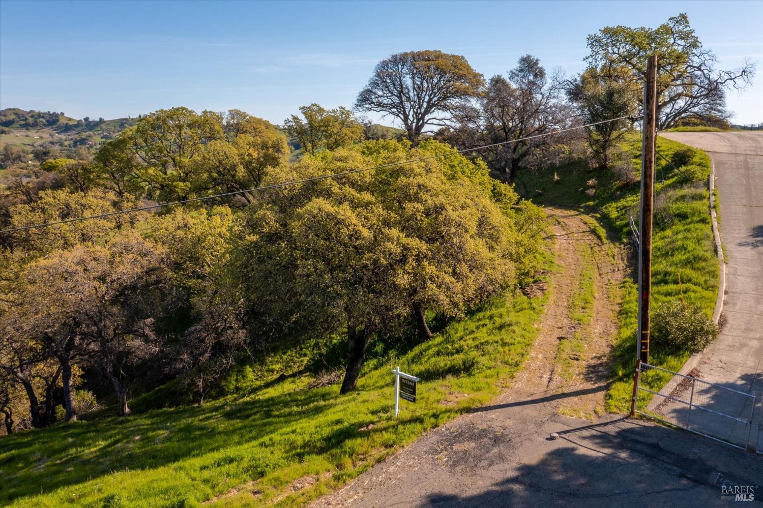 7031 Robindale Lane Vacaville CA 95688