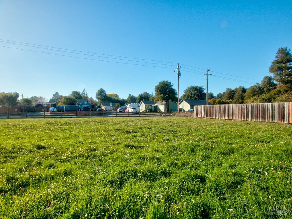 104 N Dana Street Fort Bragg CA 95437