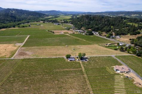 835 Dry Creek Road Healdsburg CA 95448