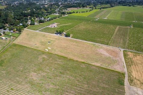 835 Dry Creek Road Healdsburg CA 95448