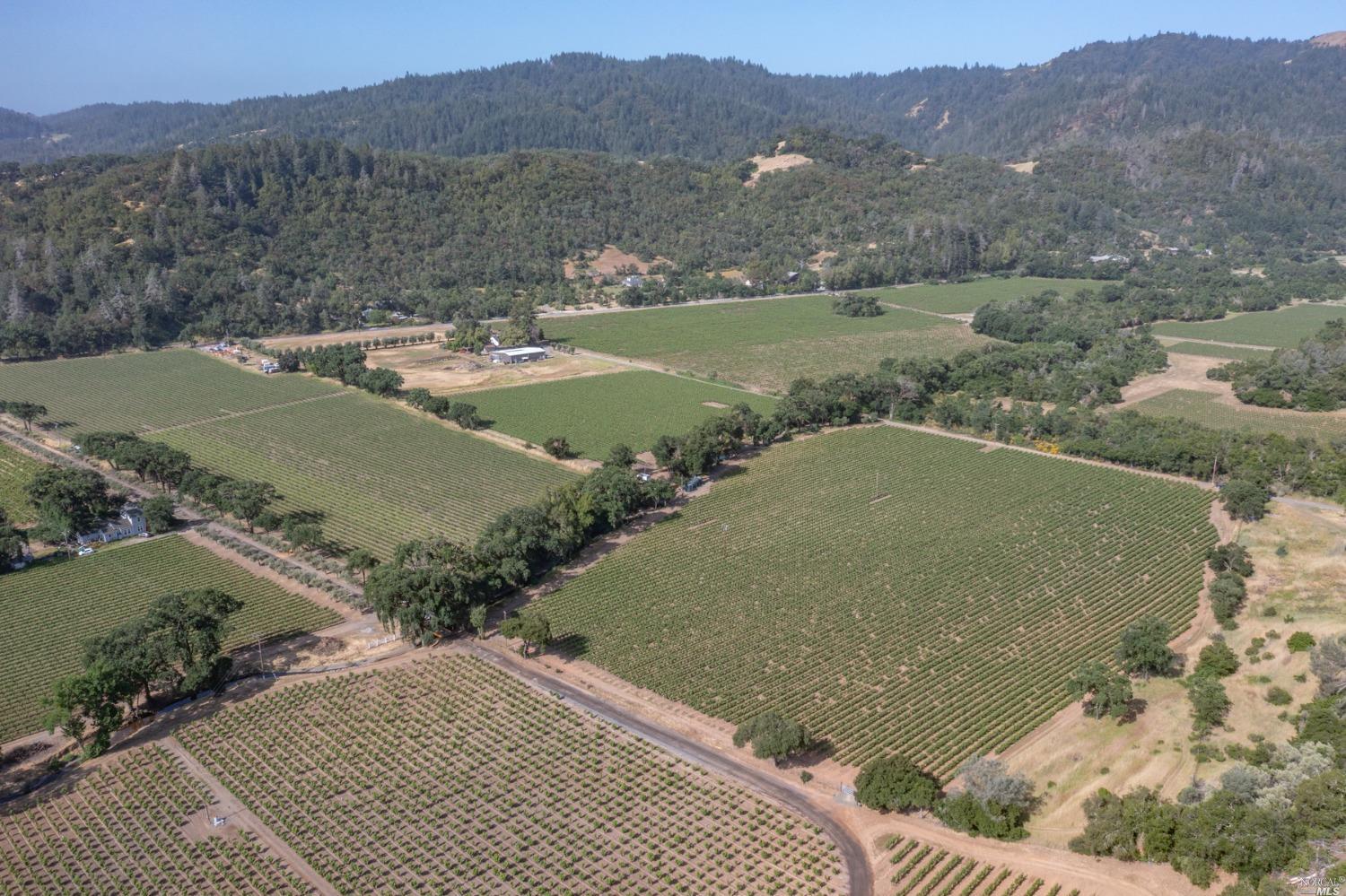 31420 Highway 128 Cloverdale CA 95425