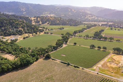 31420 Highway 128 Cloverdale CA 95425