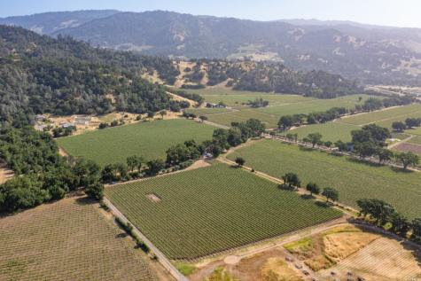 31420 Highway 128 Cloverdale CA 95425