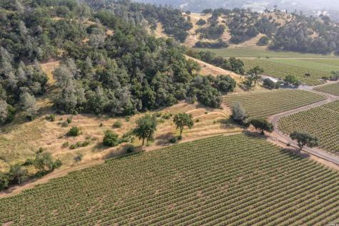 31420 Highway 128 Cloverdale CA 95425