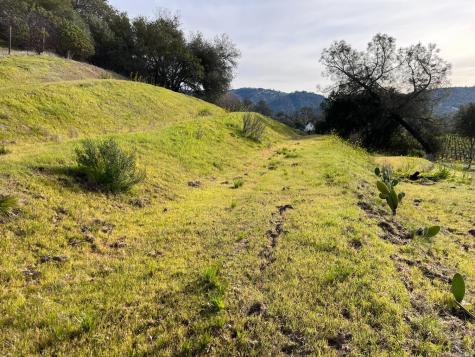 31420 Highway 128 Cloverdale CA 95425