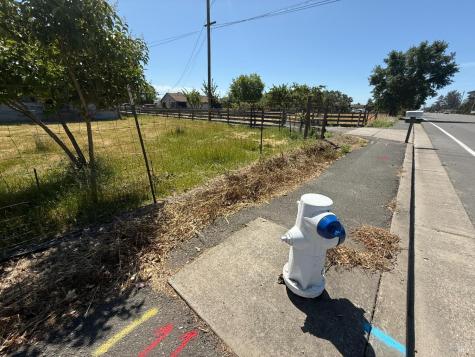 2082 Fulton Road Santa Rosa CA 95403