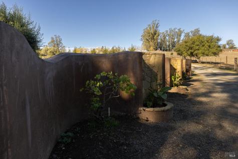 1355 Rose Avenue Penngrove CA 94951