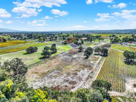 5695 Bravo Toro Lane Santa Rosa CA 95401