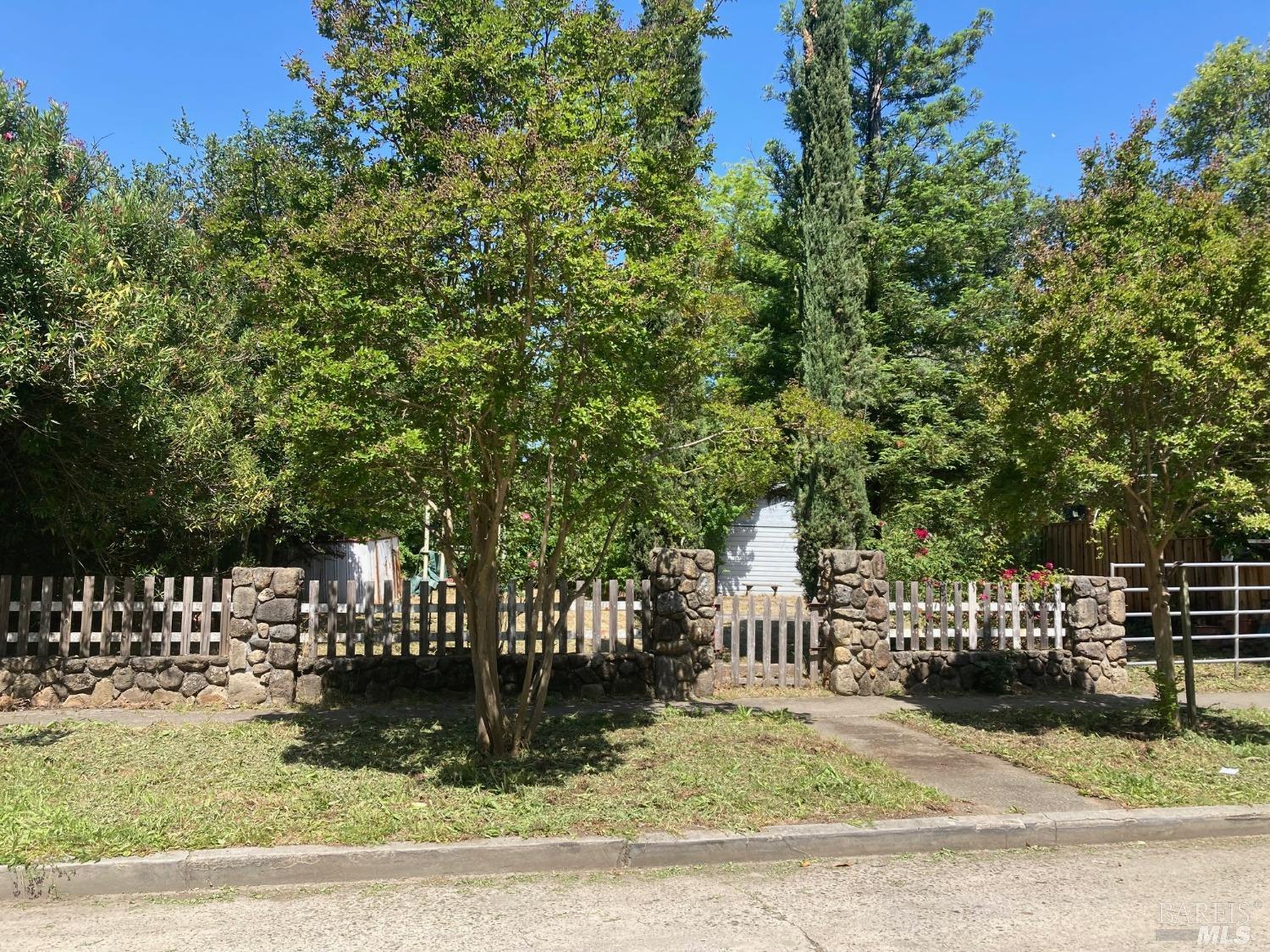1431 4th Street Calistoga CA 94515