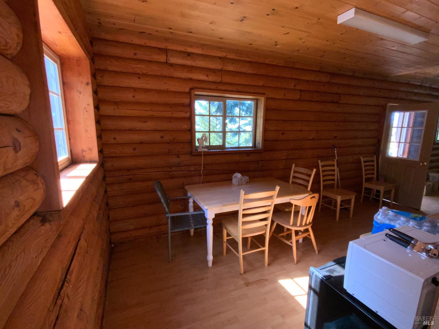 10225 Low Gap Road Ukiah CA 95482