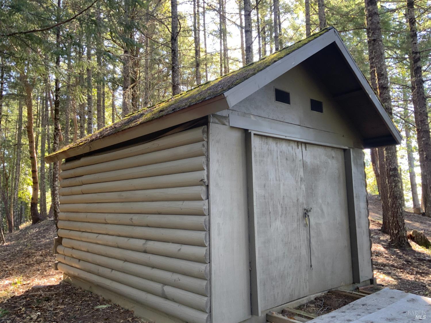 10225 Low Gap Road Ukiah CA 95482