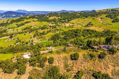 6048 Hyland Way Penngrove CA 94951