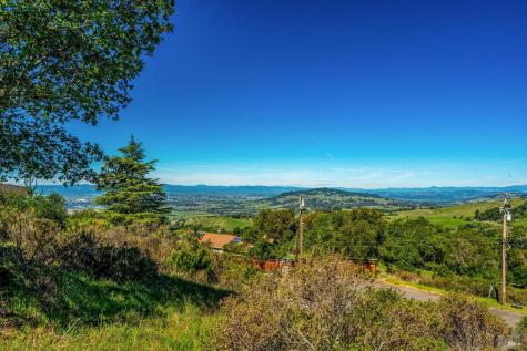6048 Hyland Way Penngrove CA 94951