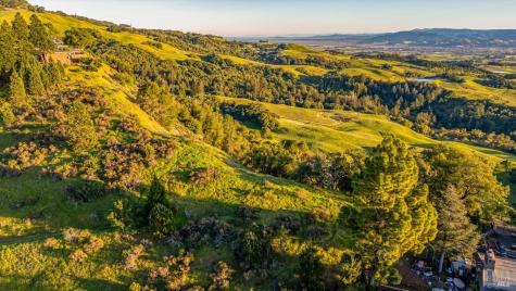 6048 Hyland Way Penngrove CA 94951