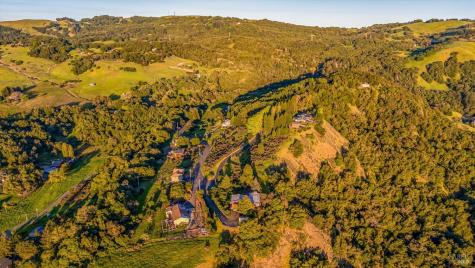 6048 Hyland Way Penngrove CA 94951