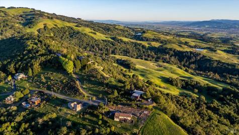 6048 Hyland Way Penngrove CA 94951