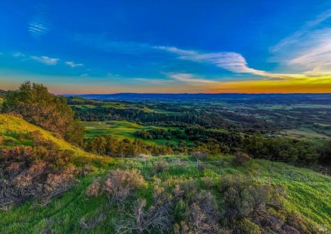 6048 Hyland Way Penngrove CA 94951
